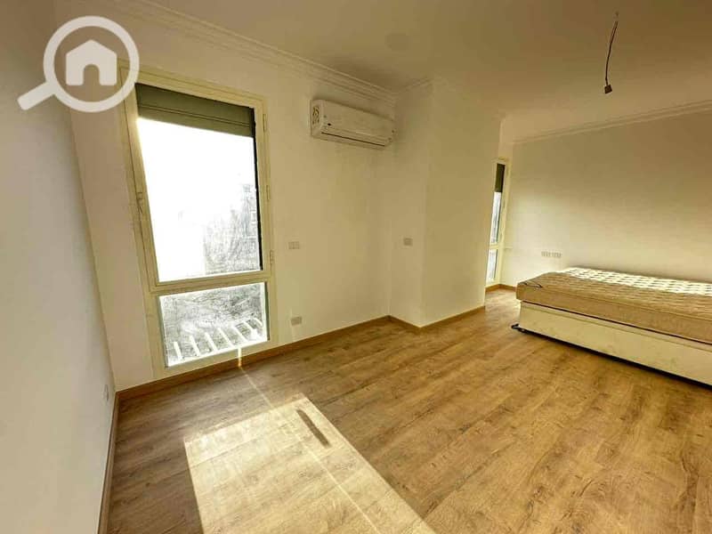 25 6098088f-5754-4e71-b50f-57aea77e5367. jpg