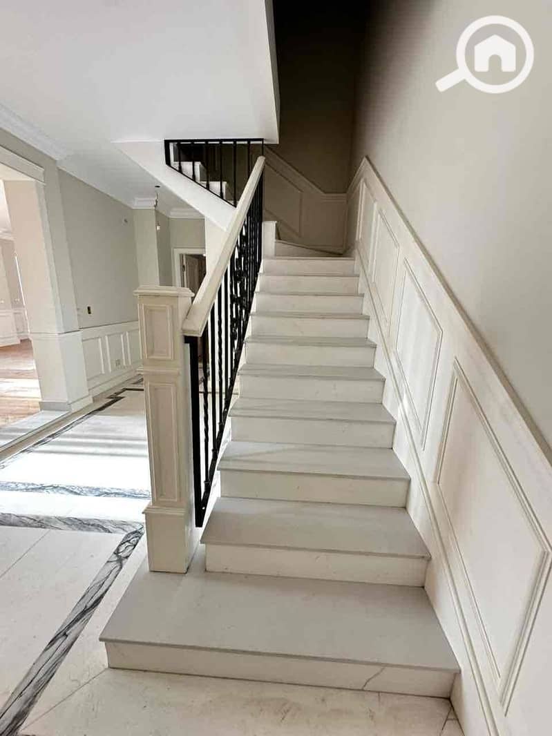 27 6c11e0ce-0896-4ffe-8525-b2cdbd7d35f4. jpg