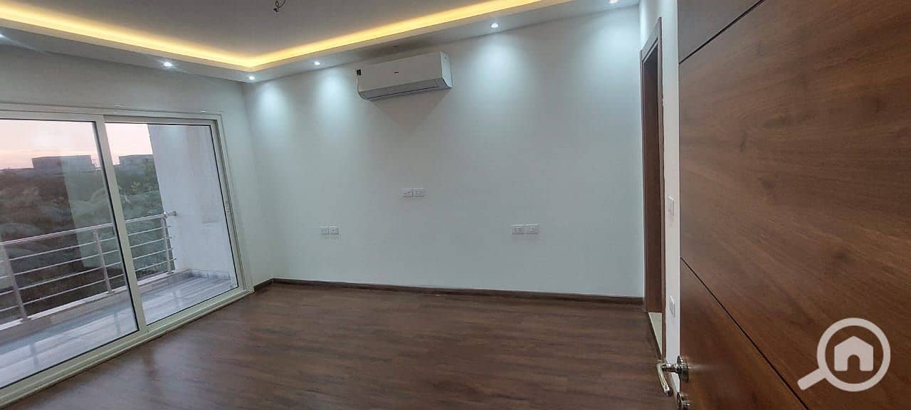 3 1bc90d42-5054-466d-a944-4649ba845383. jpg