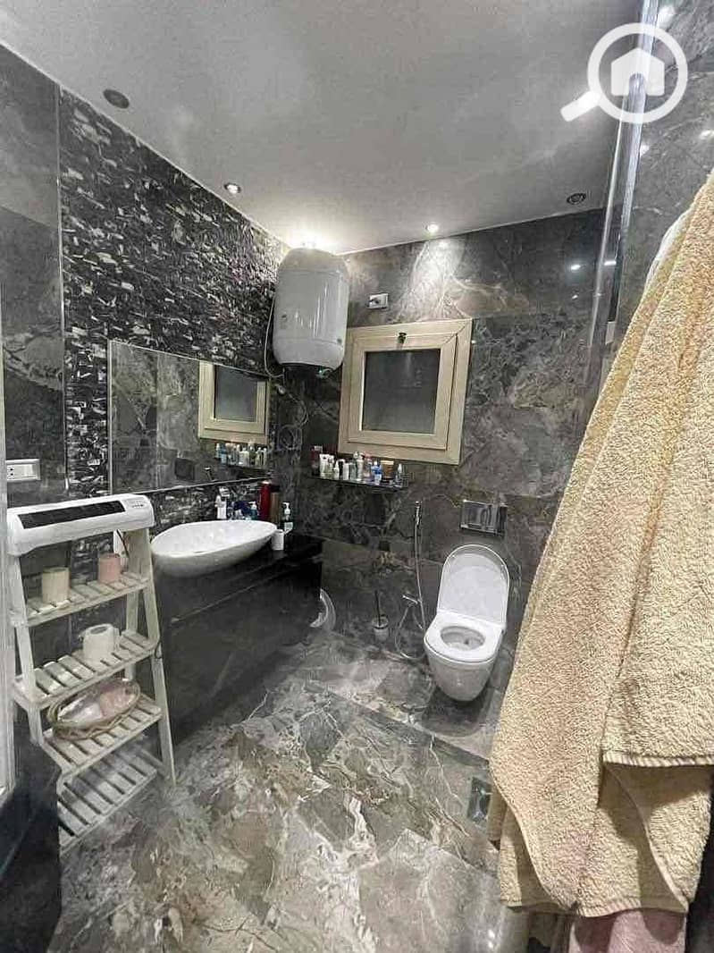 7 d04af68d-0cce-4465-ba28-247d5aa3340d. jpg