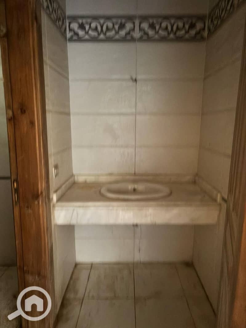 8 8c58822b-b24d-4c0c-bcf5-b43783797a71. jpeg