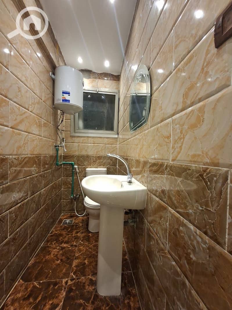 10 WhatsApp Image 2025-11-21 at 7.29. 04 PM. jpeg