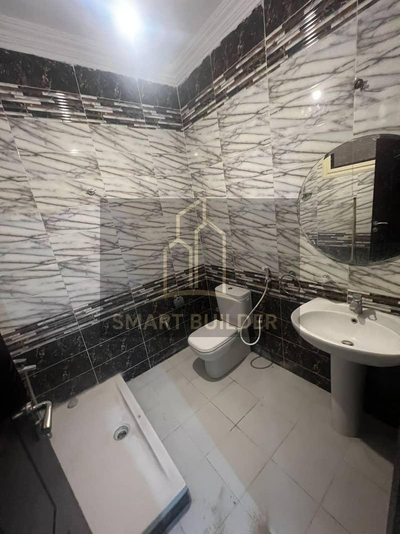 2 WhatsApp Image 2025-12-25 at 10.53. 07 PM. jpeg