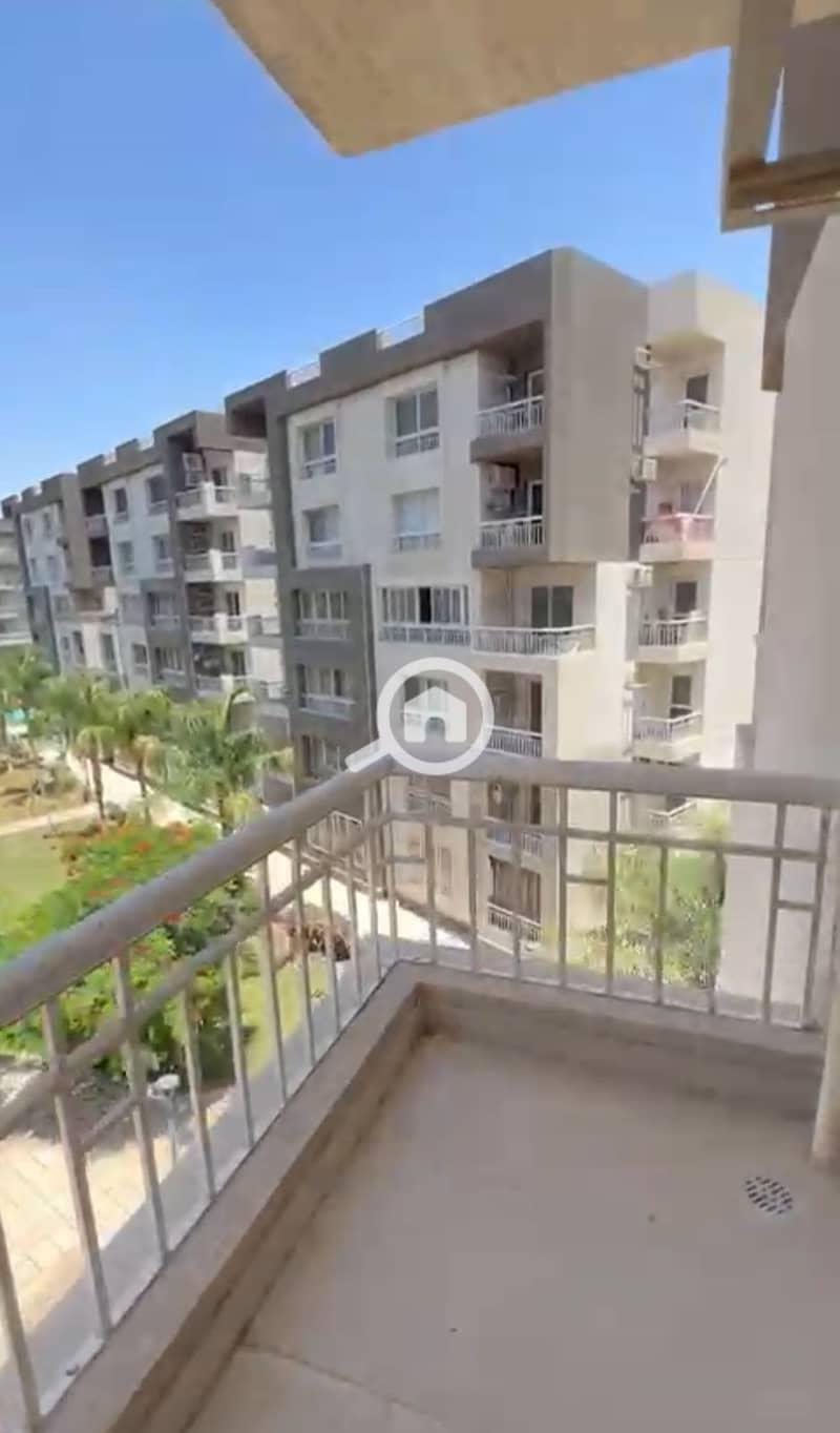 26 d68f2e72-ed58-4f32-b445-b54269e59452. jpeg