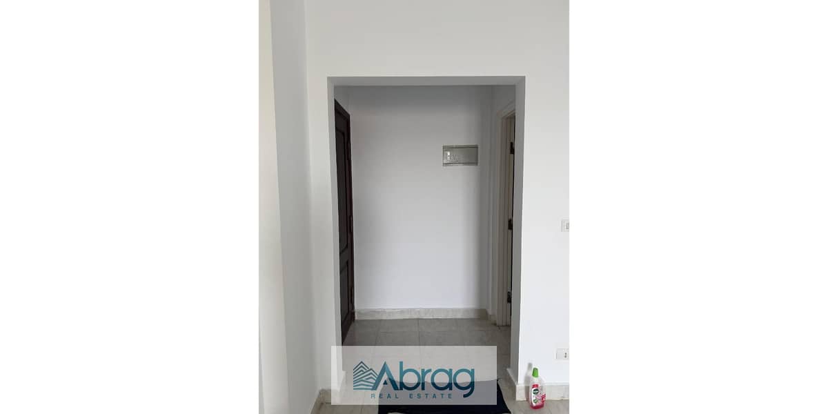 4 0abc717e-0df2-4f8d-aaa2-98dcbd66ee7d. jfif. jpg