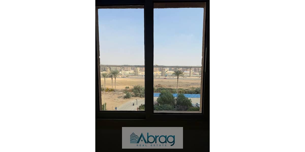 18 fe006ac2-3813-40ac-a5e8-50f38d28f269. jfif. jpg