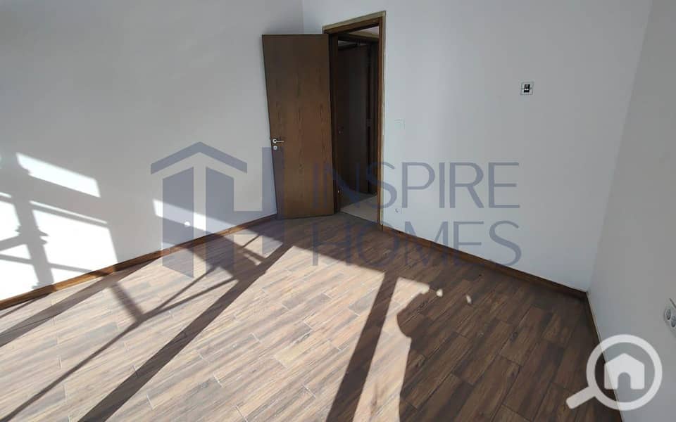 7 WhatsApp Image 2025-12-29 at 10.52. 51. JPG