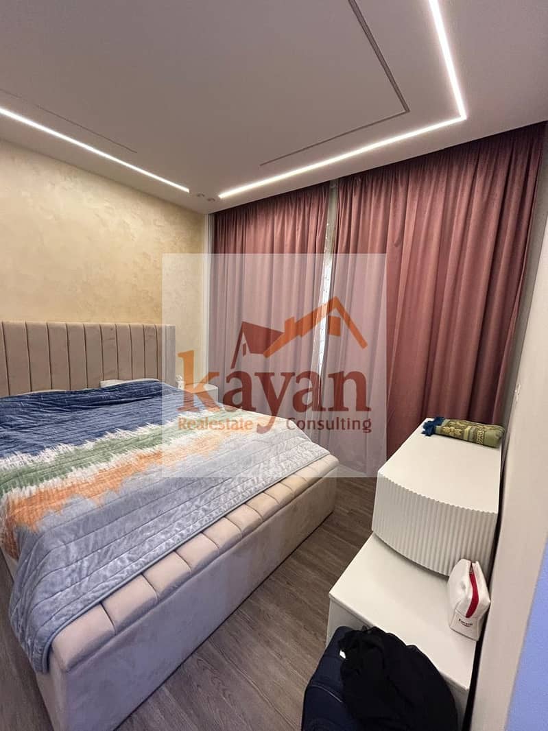 8 WhatsApp Image 2025-11-12 at 16.28. 17_c2b91521. jpg