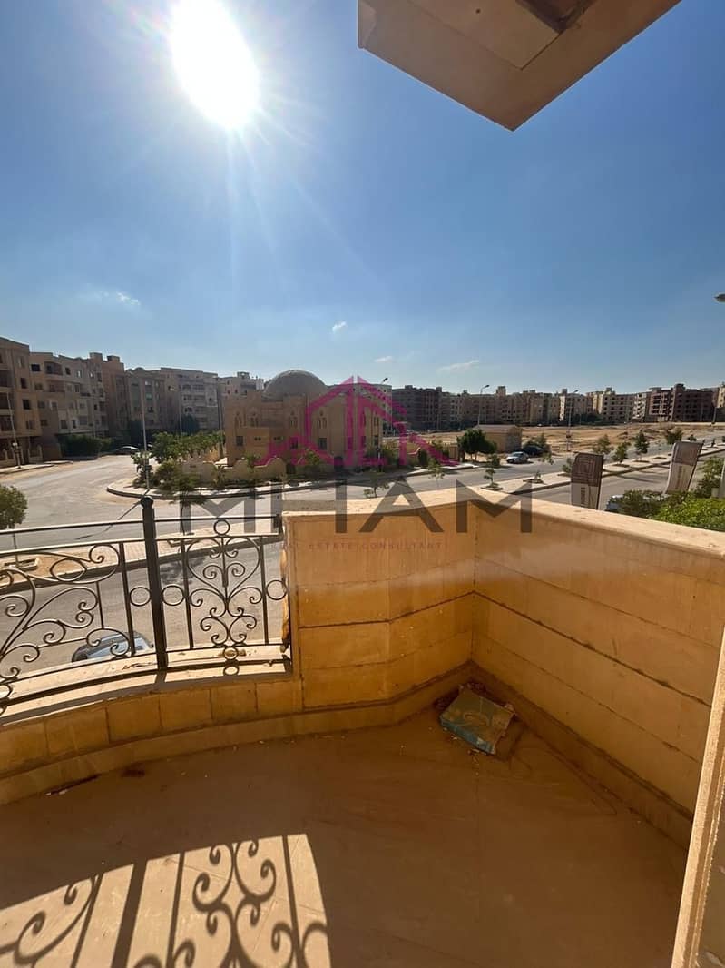 16 photo_5949460759840492922_y. jpg