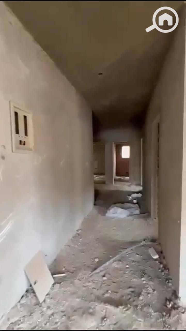 5 1c577ca3-9e95-4d27-859f-89e0dff22858. jpg