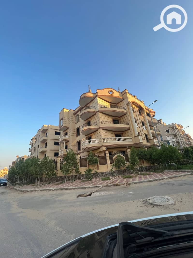 10 d1b76fb3-de3c-4f94-9009-205aa671a1d7. jpg