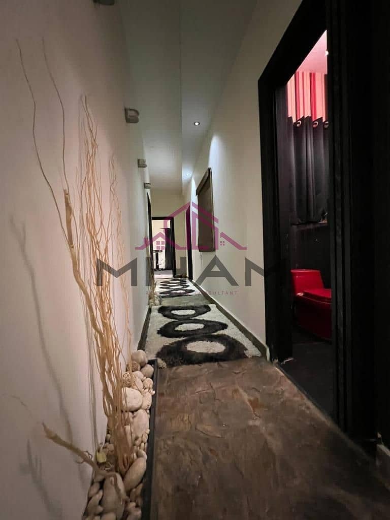 14 photo_5890732339107663030_y. jpg