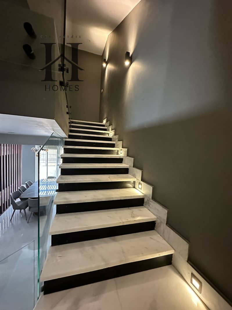 4 WhatsApp Image 2025-12-30 at 2.02. 38 PM (2). jpeg