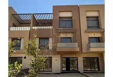 4 Bedroom Townhouse for Sale in New Cairo, Cairo - 68adba5088eff871731264 (1). jpg