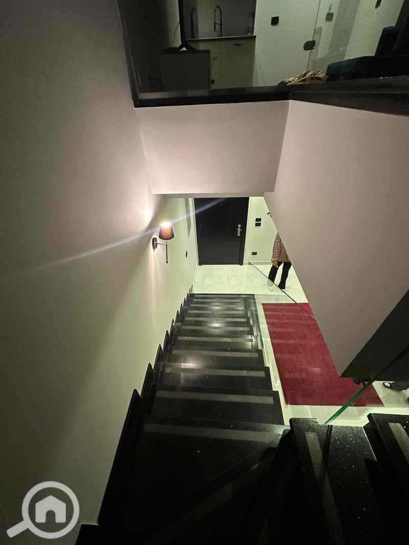 5 ae60b98e-3b21-4d25-89ee-48c95df6ade5. jpg