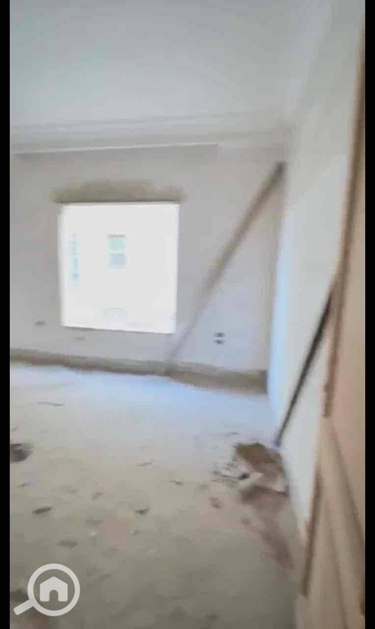 3 beb988dd-5187-40e5-88df-e69457b4327f. jpg