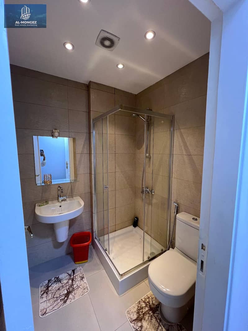 12 a0154227-4930-4371-bb23-5281806f4b6e. jpg