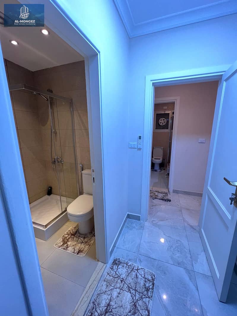 13 cd4b169b-737b-474d-abcc-23d0d2cacfbb. jpg