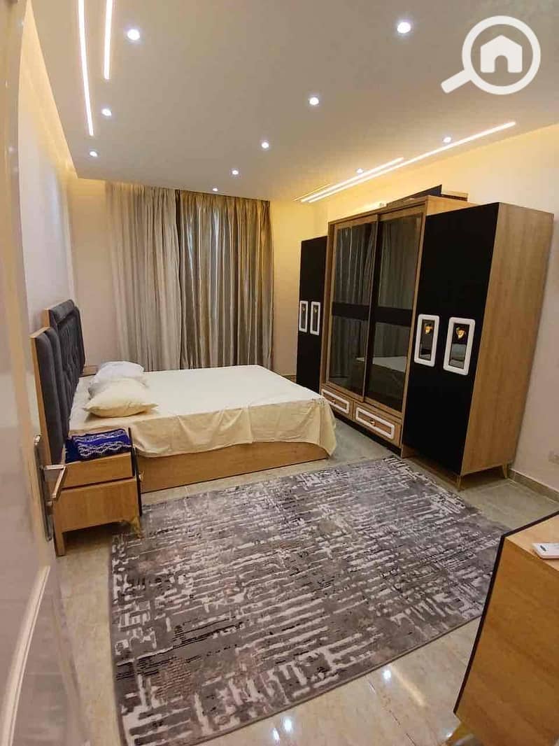 5 4812a951-7ff6-4696-8d39-4f40dad284ee. jpg