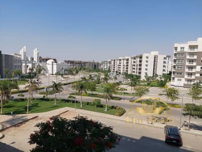 3 Bedroom Flat for Sale in Madinaty, Cairo - f2e14076-60d4-47f4-8731-55478c943271. jpg 3 Bedroom Flat for Sale in Madinaty, Cairo - f2e14076-60d4-47f4-8731-55478c943271. jpg