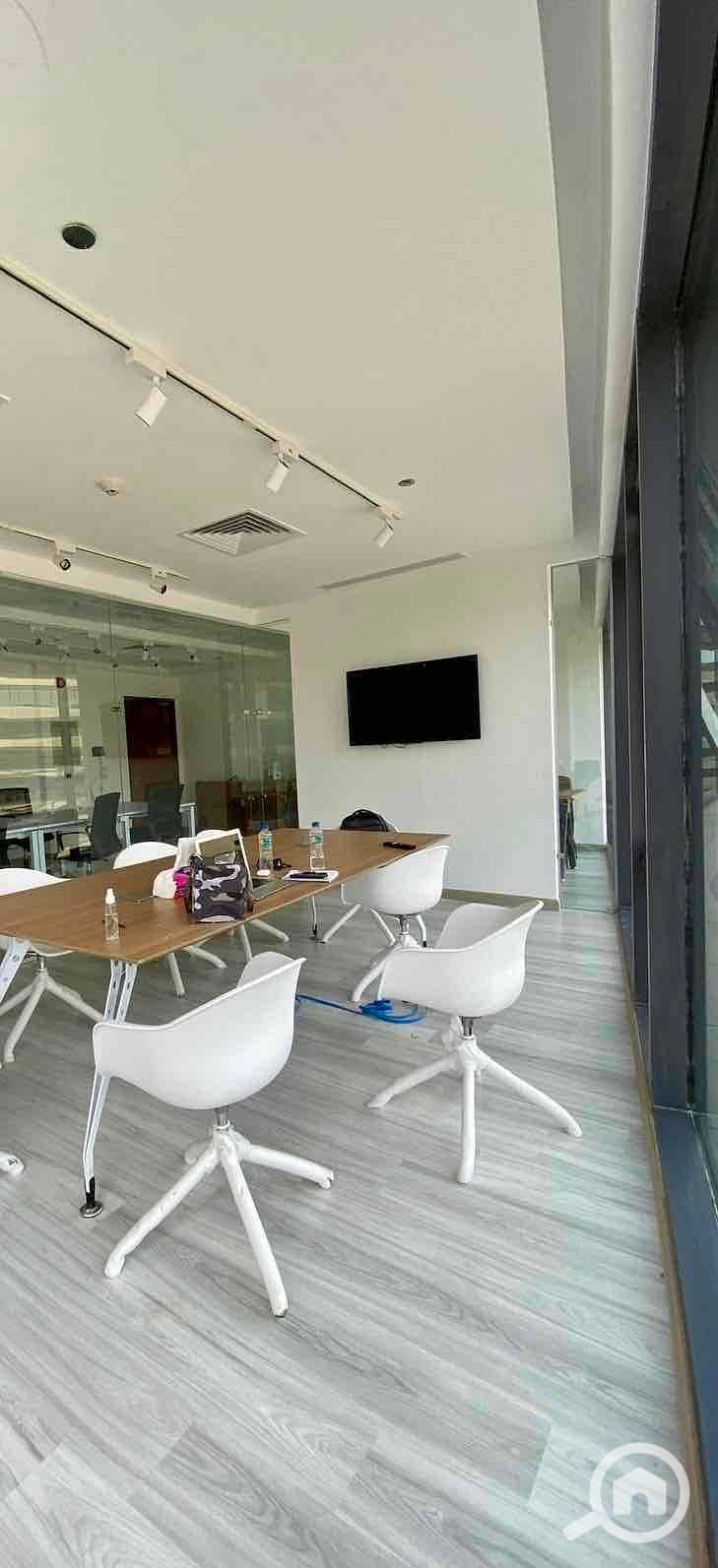 10 96aeeaca-38ff-429f-8e87-0326140c184c. jpg