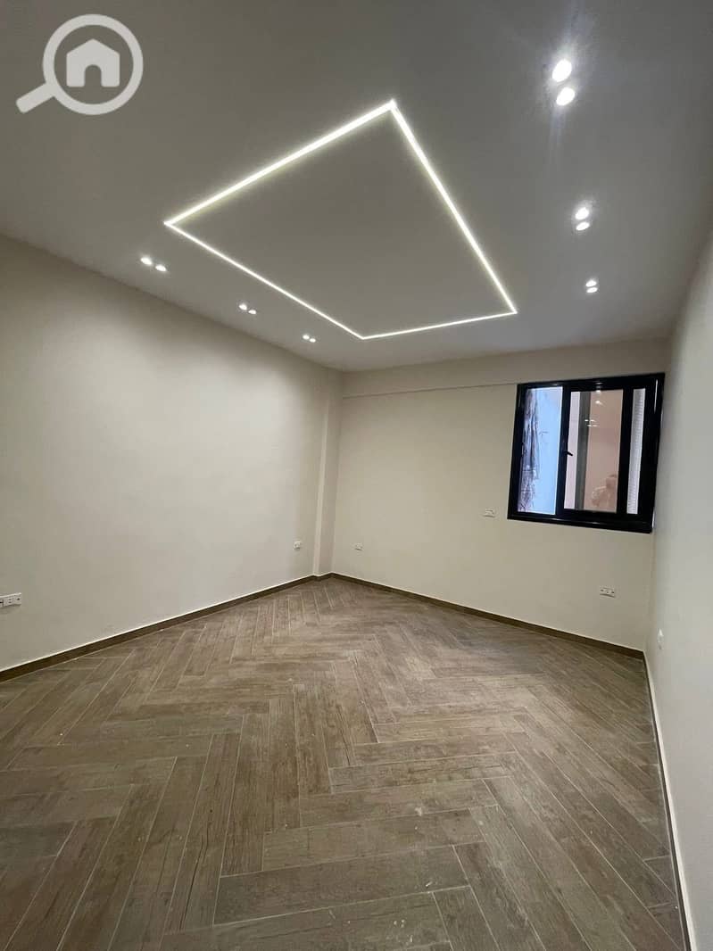 10 WhatsApp Image 2025-12-30 at 6.33. 47 PM. jpeg