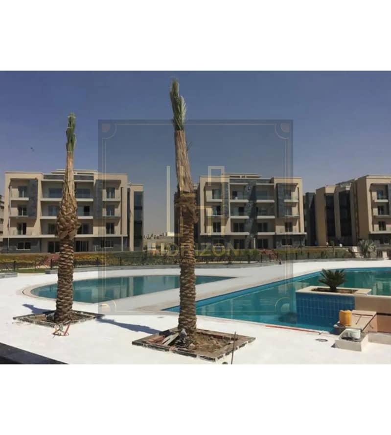 8 جاليريا-مون-فالي-1667480266. jpg