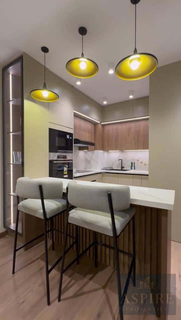 6 WhatsApp Image 2025-12-15 at 15.07. 09_22f82d07. jpg