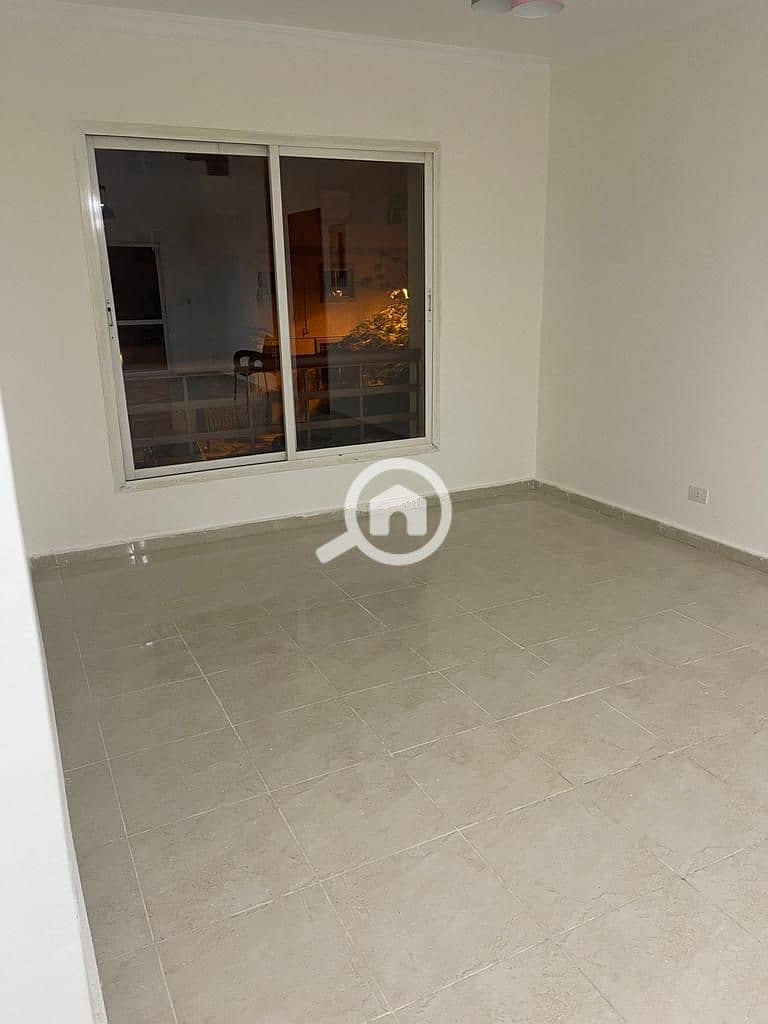 7 2981c87d-5ecc-4932-b743-7292458cbcda. jpg