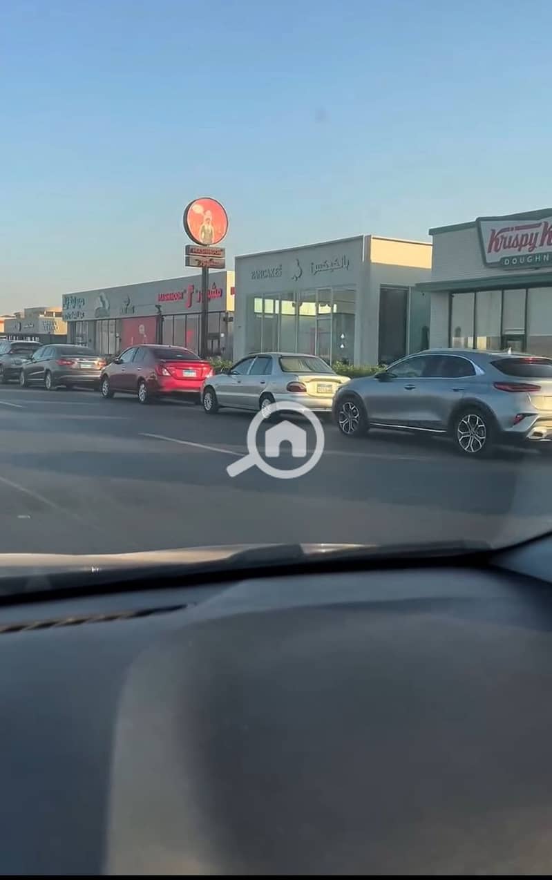 16 970db74f-ebf8-4b92-828f-227603d12626. jpg