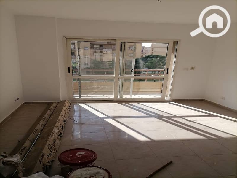 4 30b265e6-c8a2-4f03-a4d1-6a8dbf4844f3. jpg