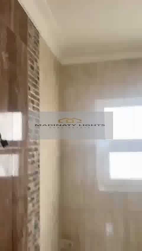 16 ezgif-frame-175. jpg