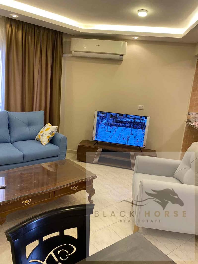 3 594f83aa-ee96-47a3-980d-40578f2e5b23. jpg