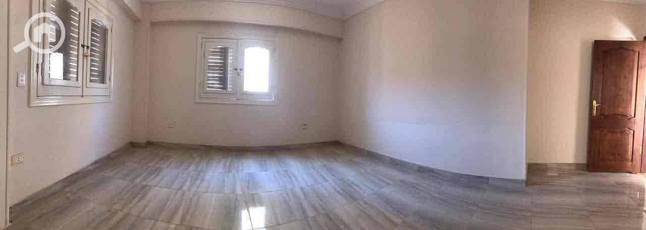 2 4f330c39-fe91-47eb-8c75-4da483a0587b. jpg