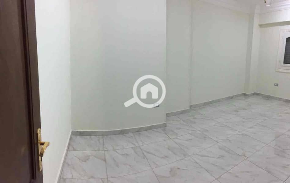 10 fd7d229d-f1cf-4d2d-a0e5-478c62f703da. jpg