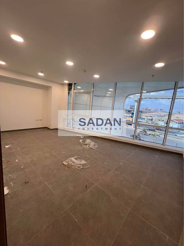 9 598856543_2277980486032204_2893063274602190519_n. jpg