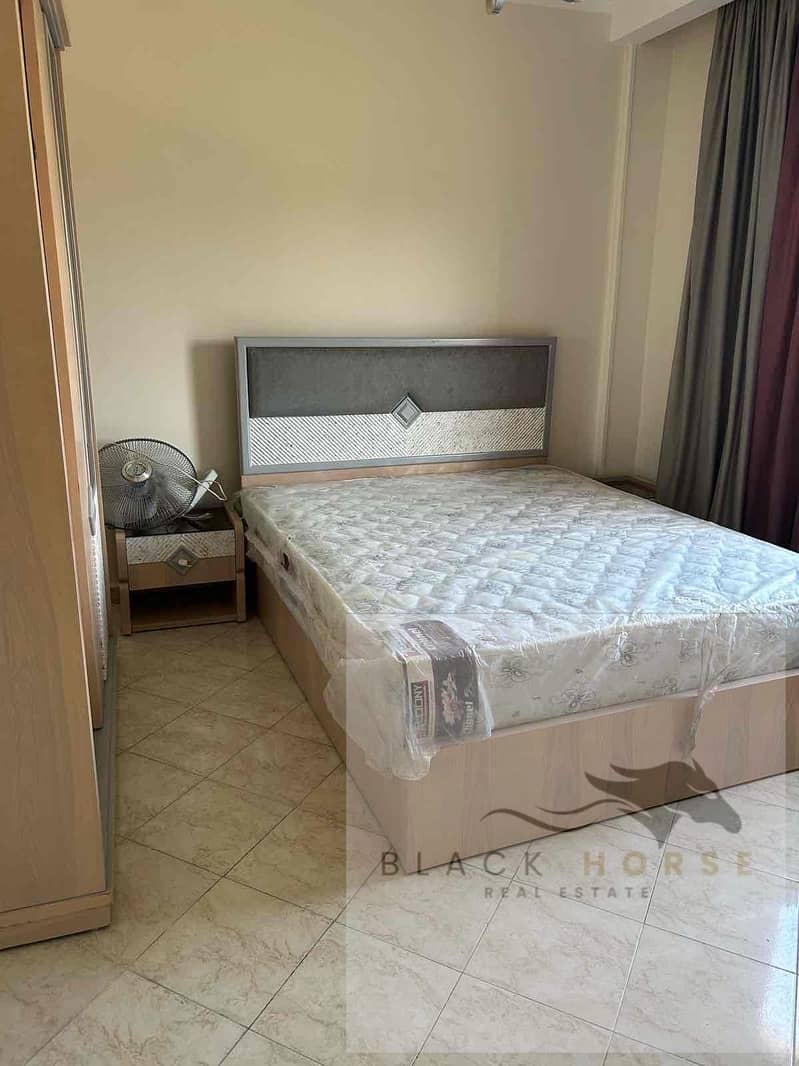 4 e847d21d-c761-49c2-9310-d6b27dad0319. jpg