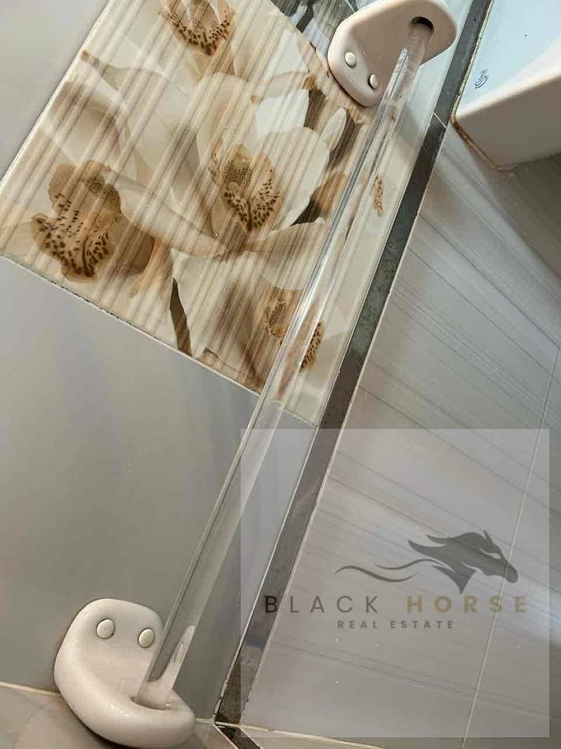 7 9df6c934-b1dd-4784-ab33-e65c3e298da1. jpg