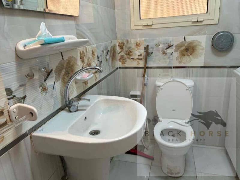 10 024ce769-c49d-4d5f-ac92-b80816e69bae. jpg