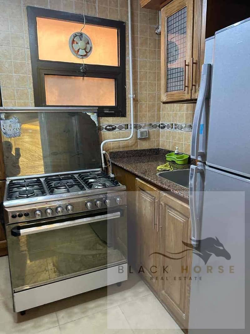 11 6f6a1630-8371-43df-83a2-5c86ad705e61. jpg