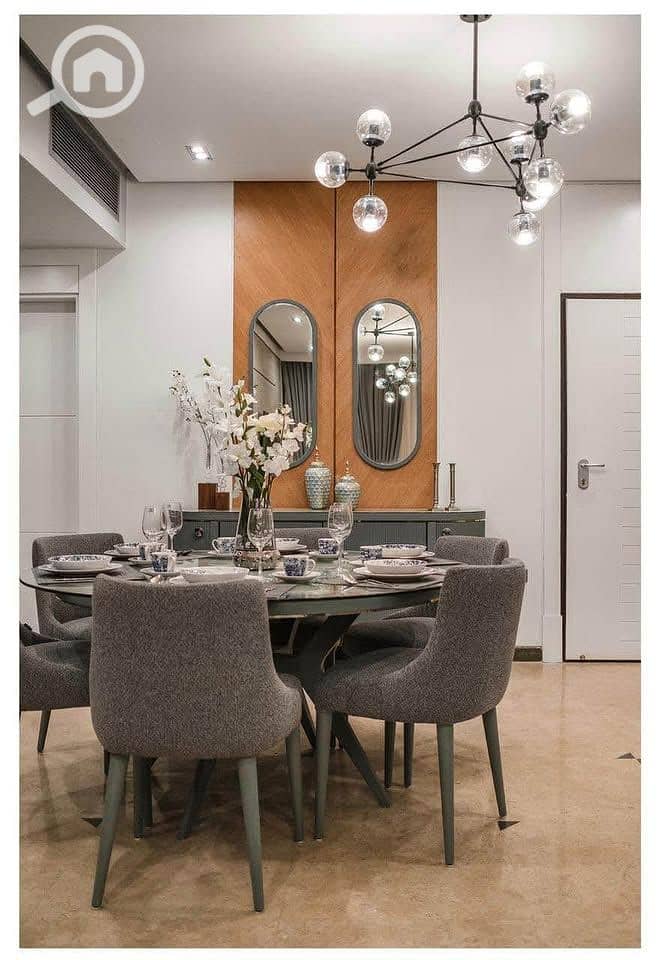 9 533958719_23924019683966548_4852864326159479751_n. jpg