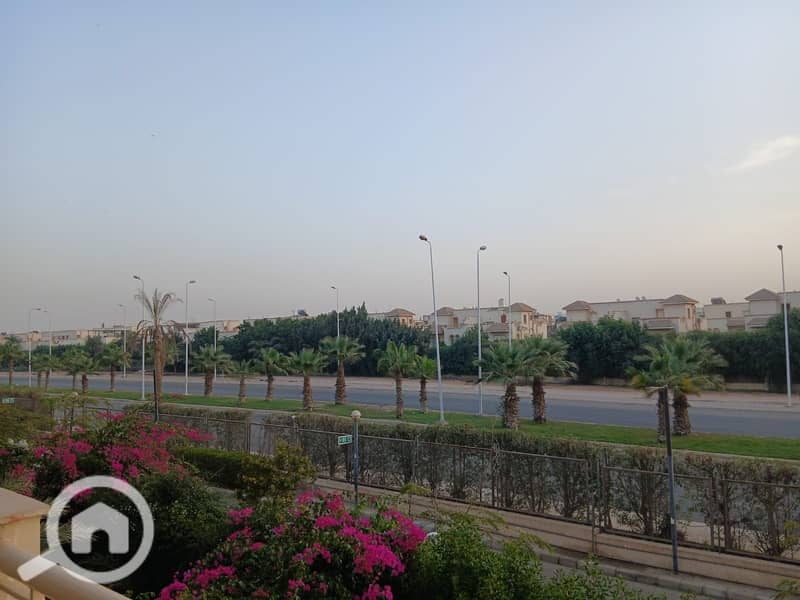 3 af524086-502e-45d1-9338-25a6e479120a. jpg