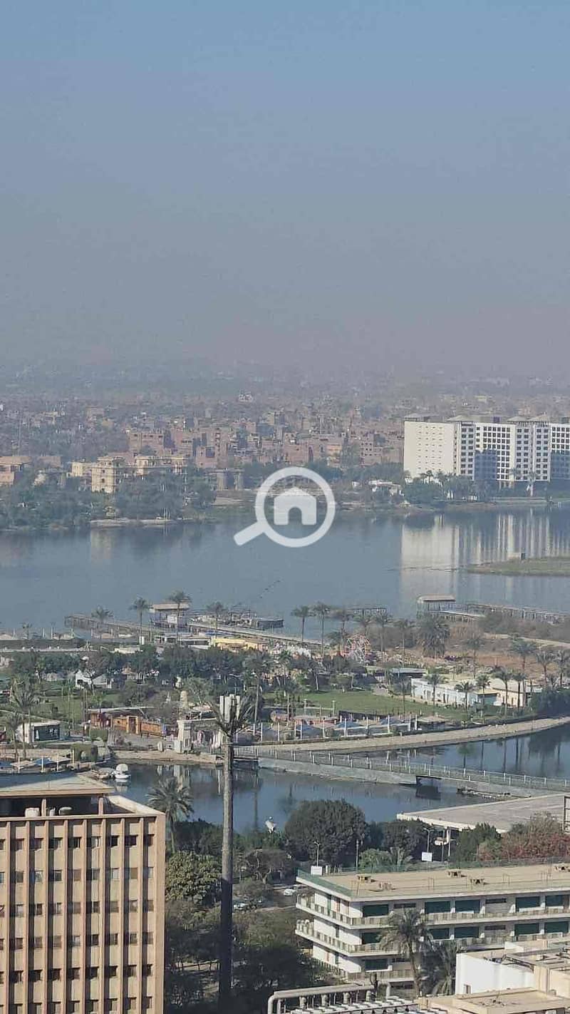 3 1f04c435-900d-429c-8e2b-68615a3e16f4. jpg