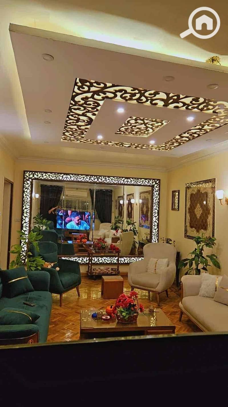 4 731c1ba3-3f99-4f70-9771-e03b32ff86c3. jpg