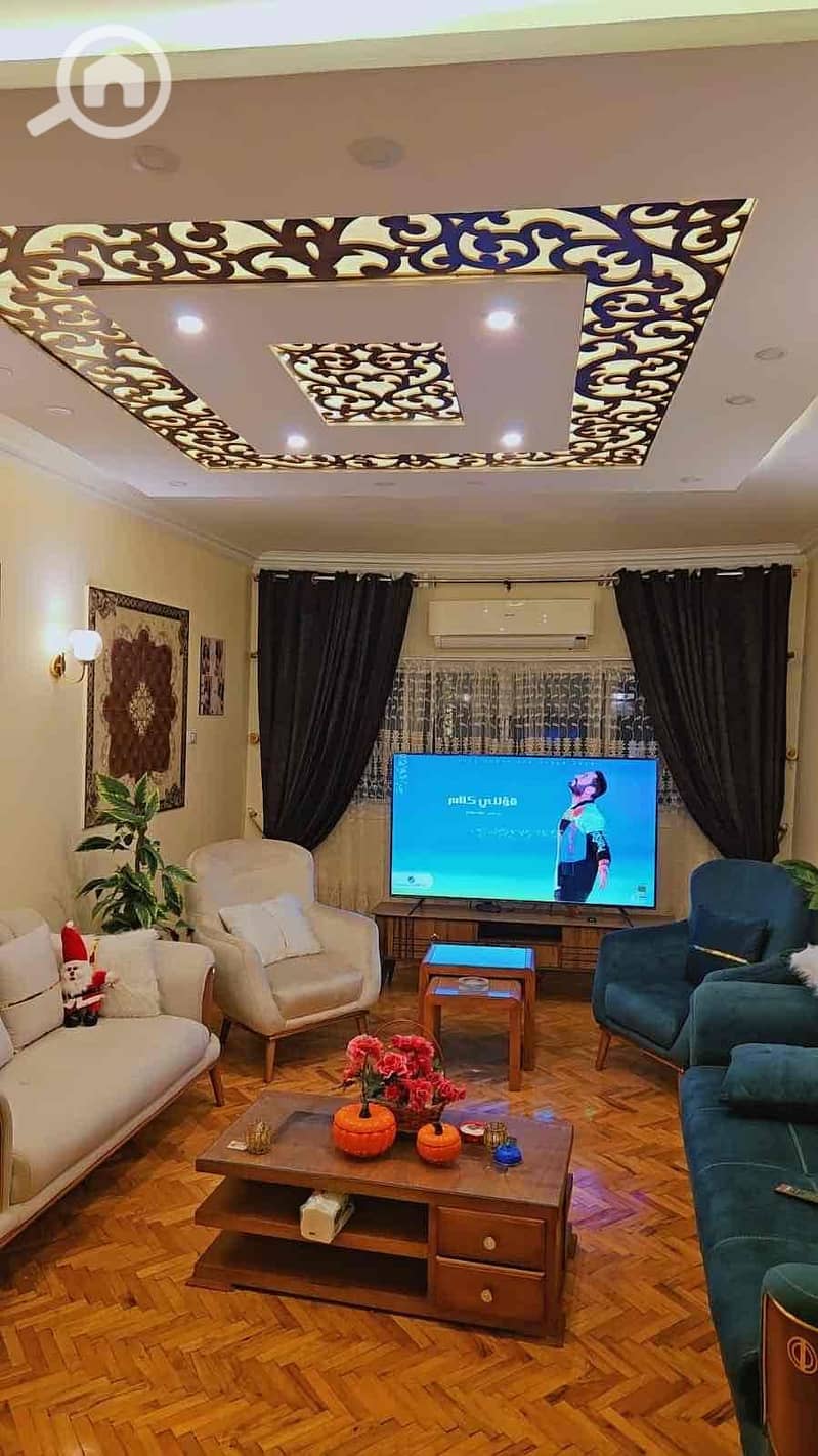 5 38f6d19b-41af-4409-8153-aad8cc538860. jpg