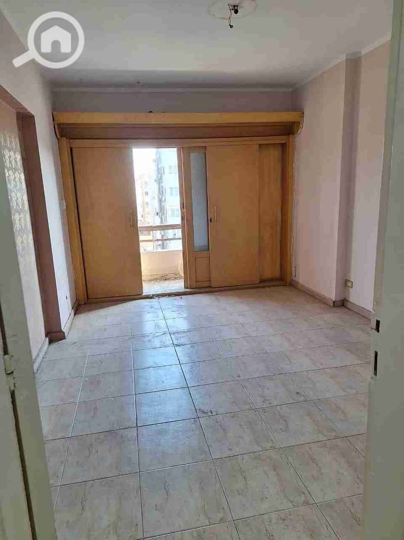 1000303614. jpg 1000303614. jpg