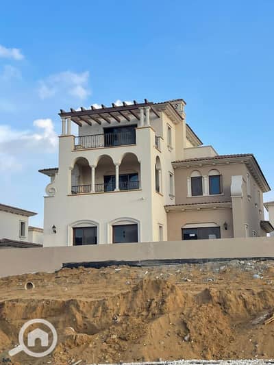 4 Bedroom Villa for Sale in New Cairo, Cairo - WhatsApp Image 2025-12-30 at 9.26. 49 PM (2). jpeg