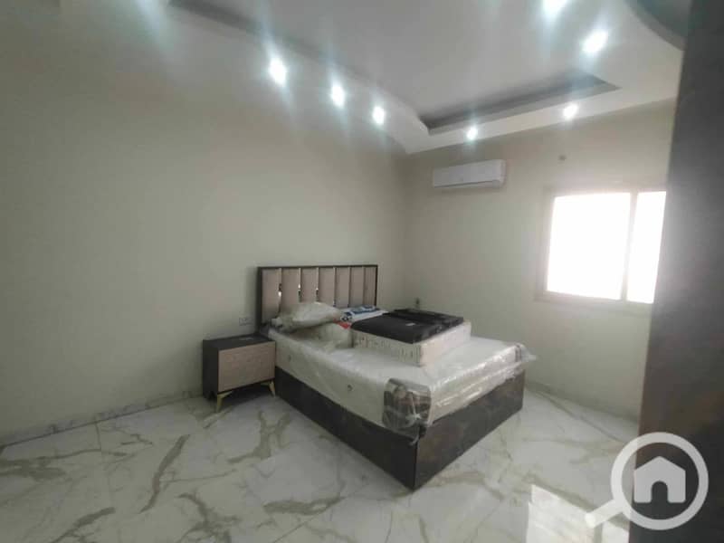 20 Messenger_creation_CF6BBDF9-BB34-4BE7-8619-97F8A5979108. jpeg