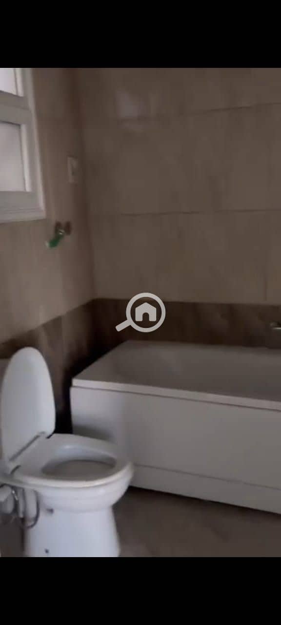 9 04c437bd-0554-4611-ba52-960e08648253. jpeg