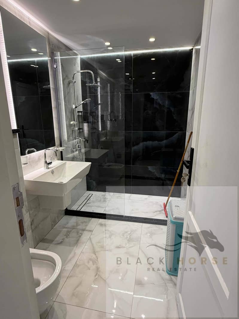 17 827627c3-1df9-414e-a117-43b3733716b6. jpg